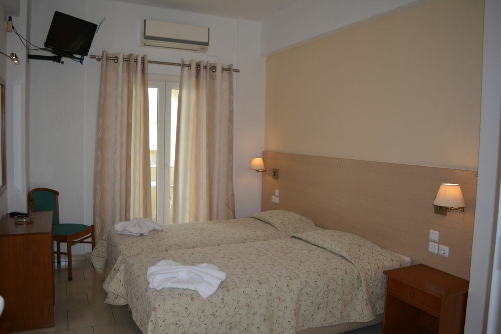 Anemomilos Suites Fira  Exterior photo